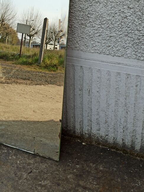 Bevelled mirror 59 X h 74cm