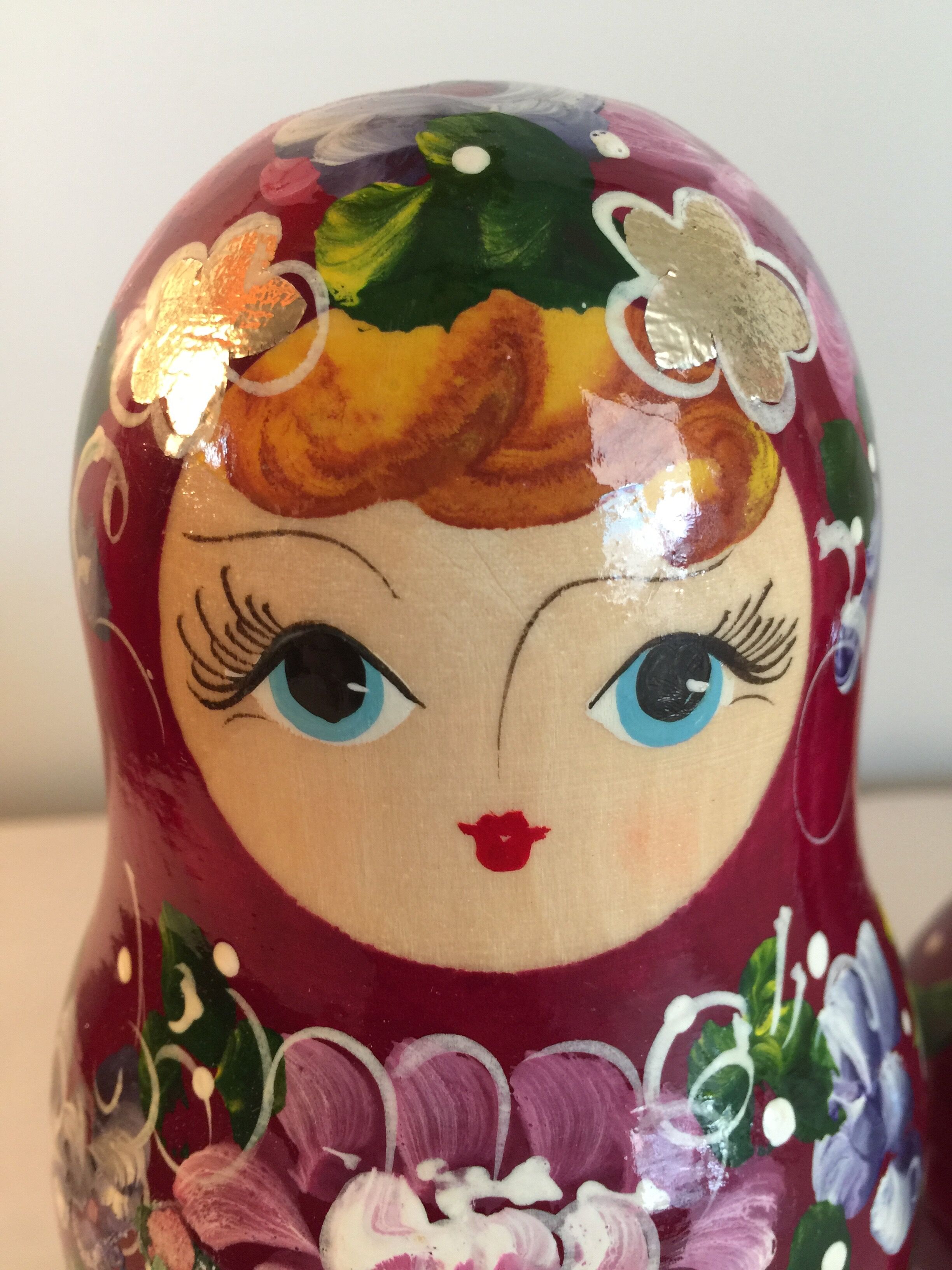 5 Russian Matriochka dolls