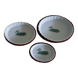 Lot de 3 plats ovales en céramique décor canard avec panier osier