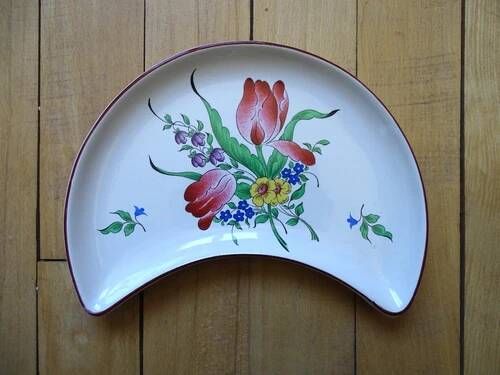 Faience plate KG LUNEVILLE "Street Lamp" crescent half-moon flowers