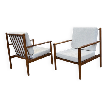 Set of 2 Italian armchairs