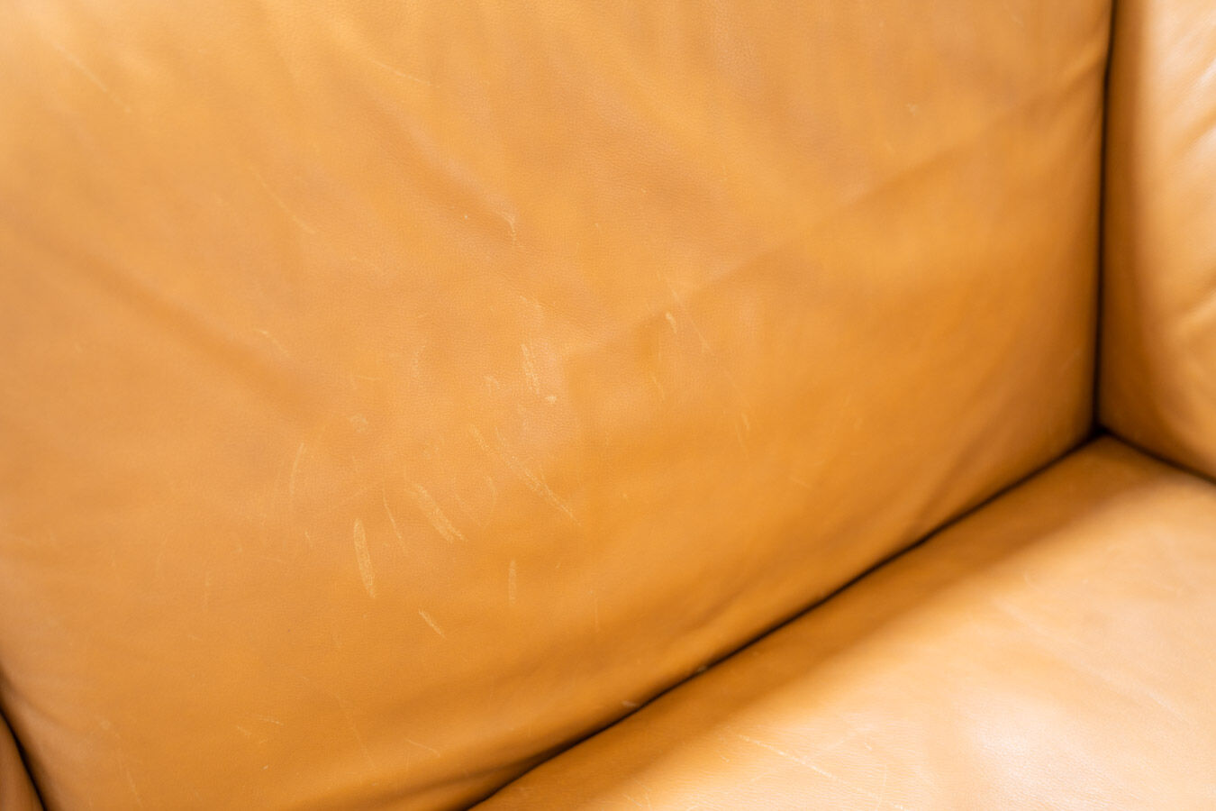 Canapé Frau En cuir couleur cognac 1980/1990