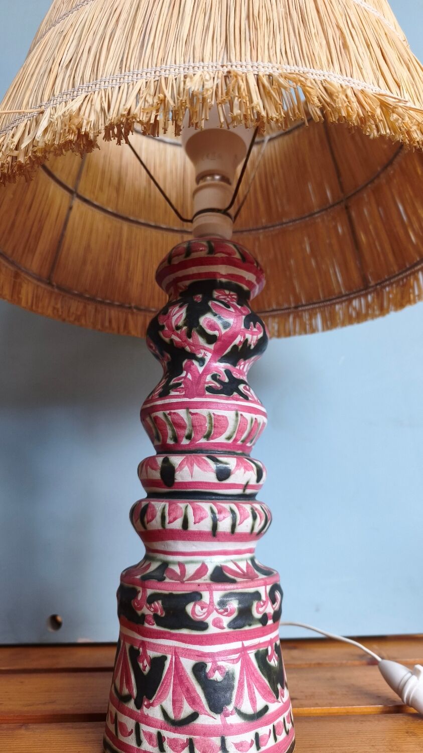 Yvain Keraluc ceramic table lamp