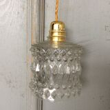 Glass globe suspension