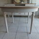 Round table with extensions