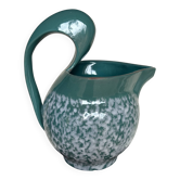 Free-form pitcher