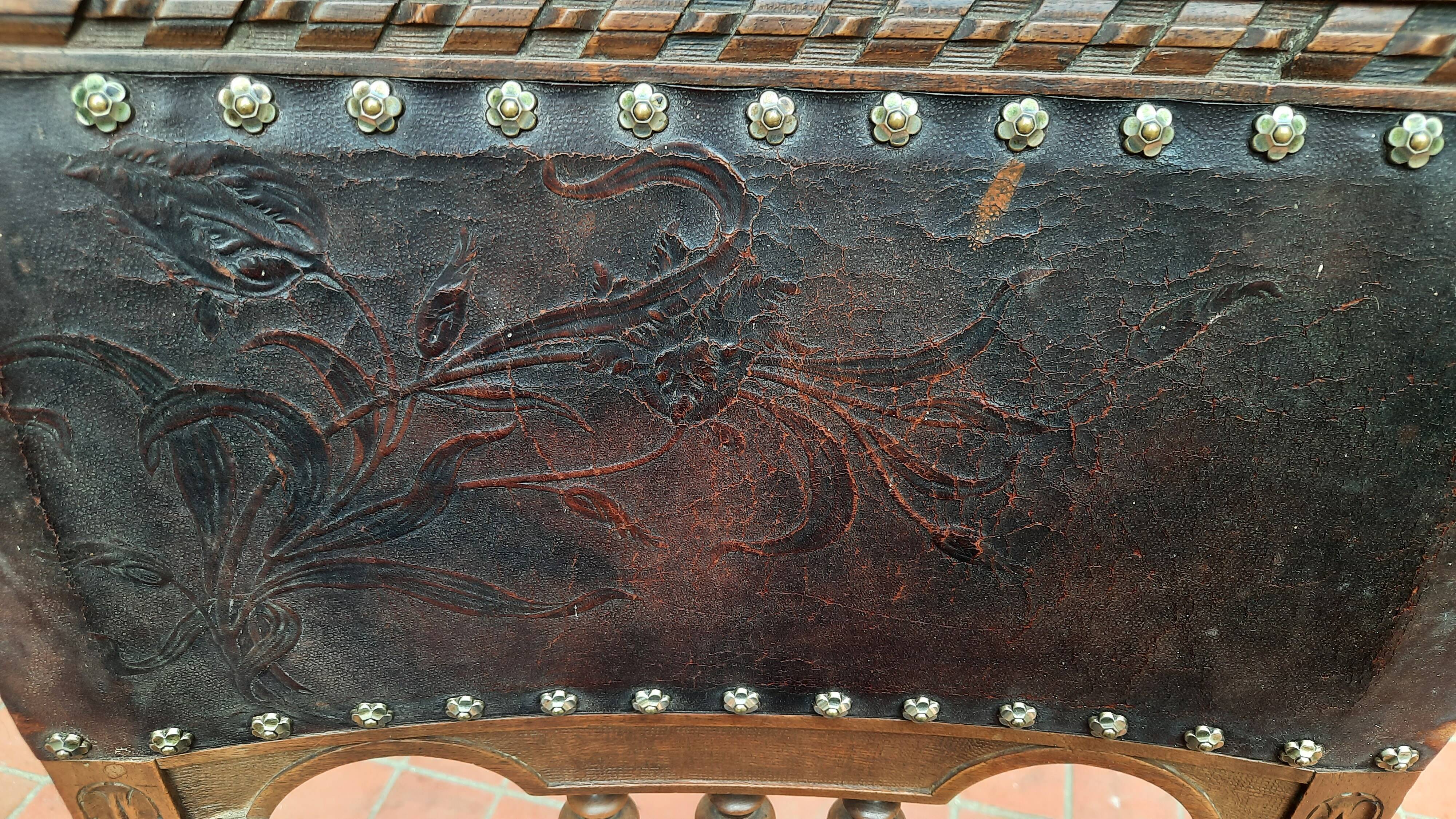 Set of 8 Henri II style chairs