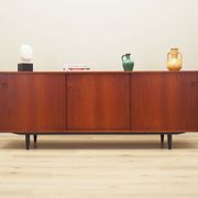 Enfilade en teck, design danois, années 1970, production : Danemark