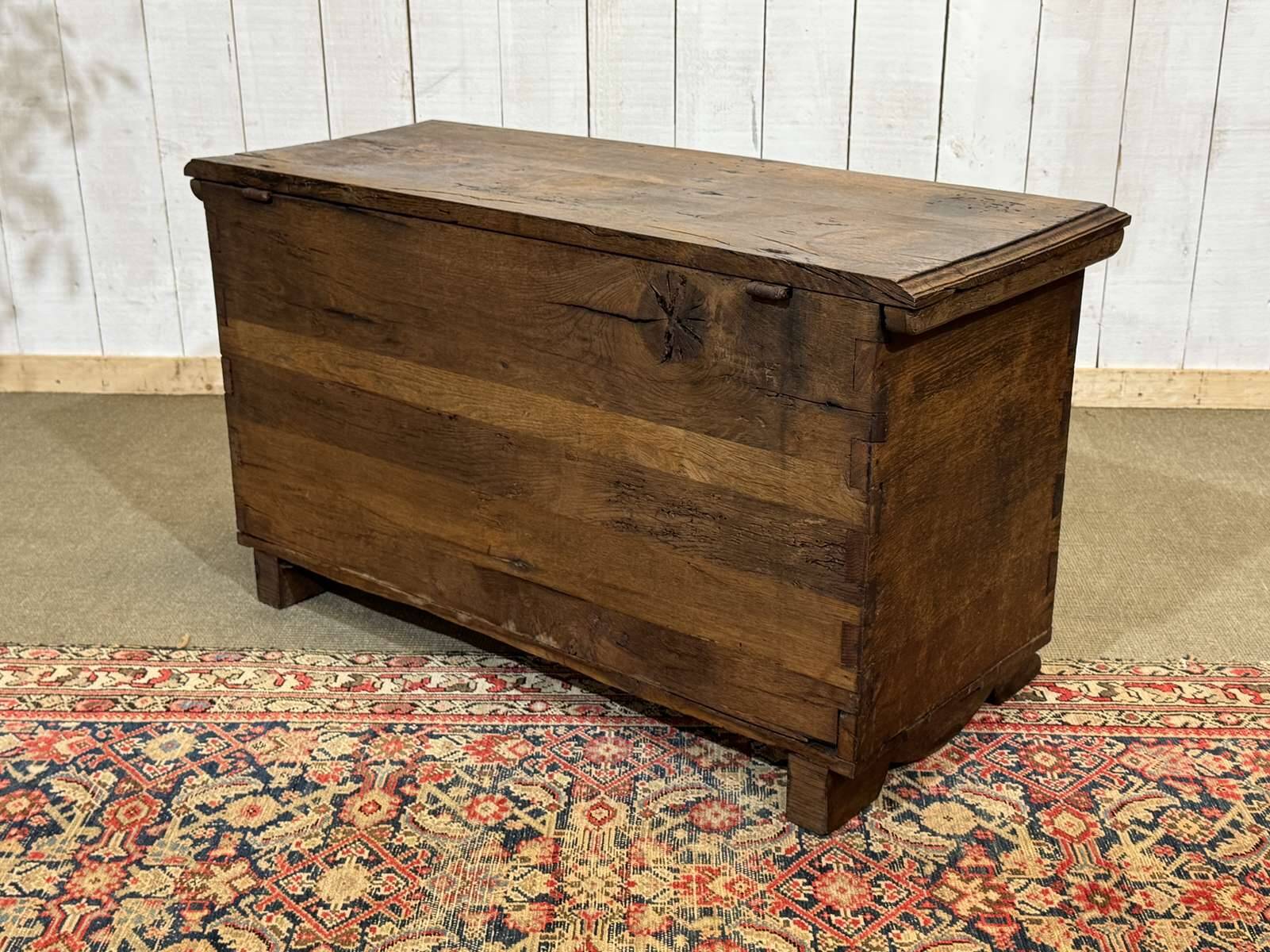18th-century oak chest with Gothic decoration