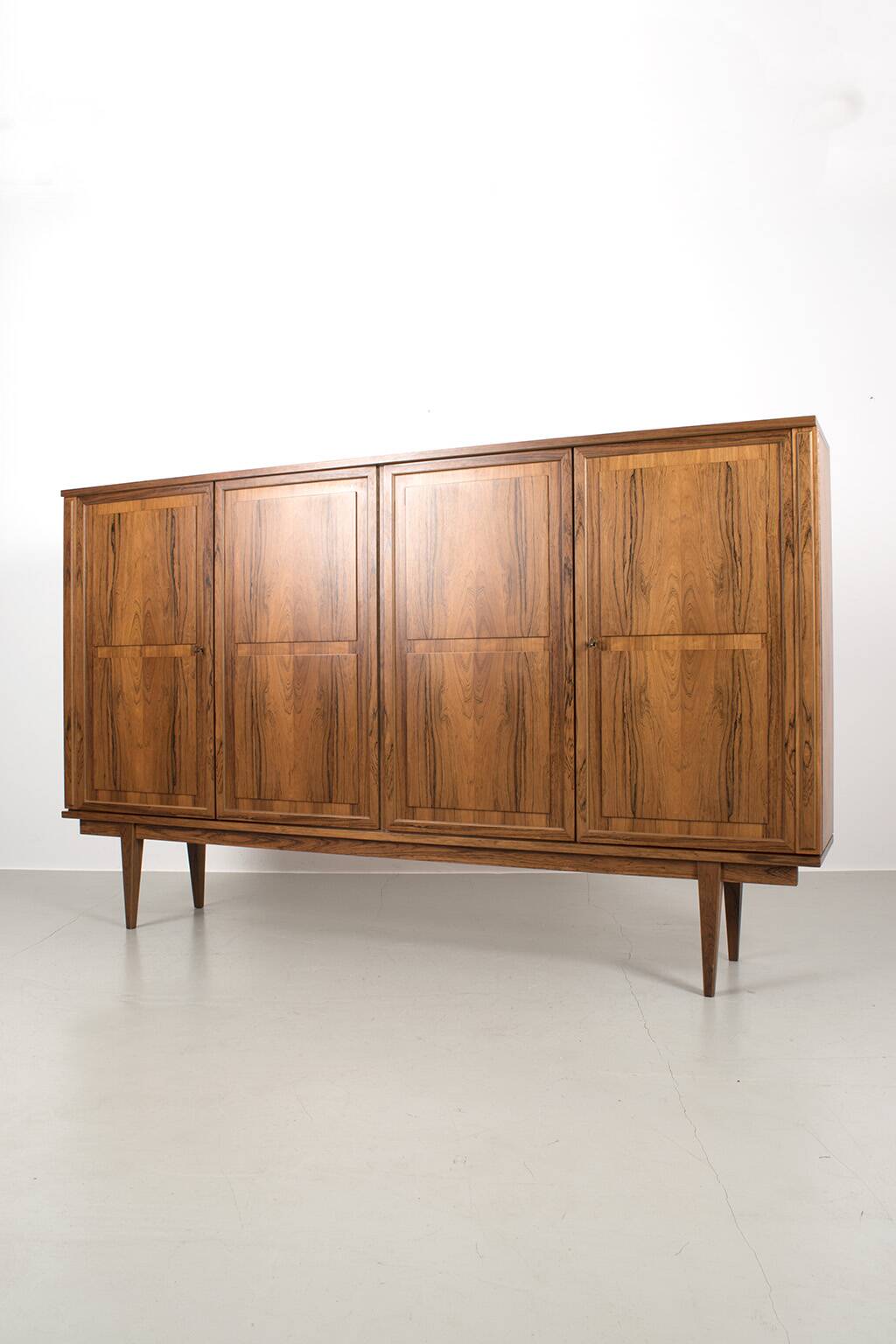 XL rosewood high board 252 cm