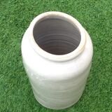 Model Old pot in varnished sandstone