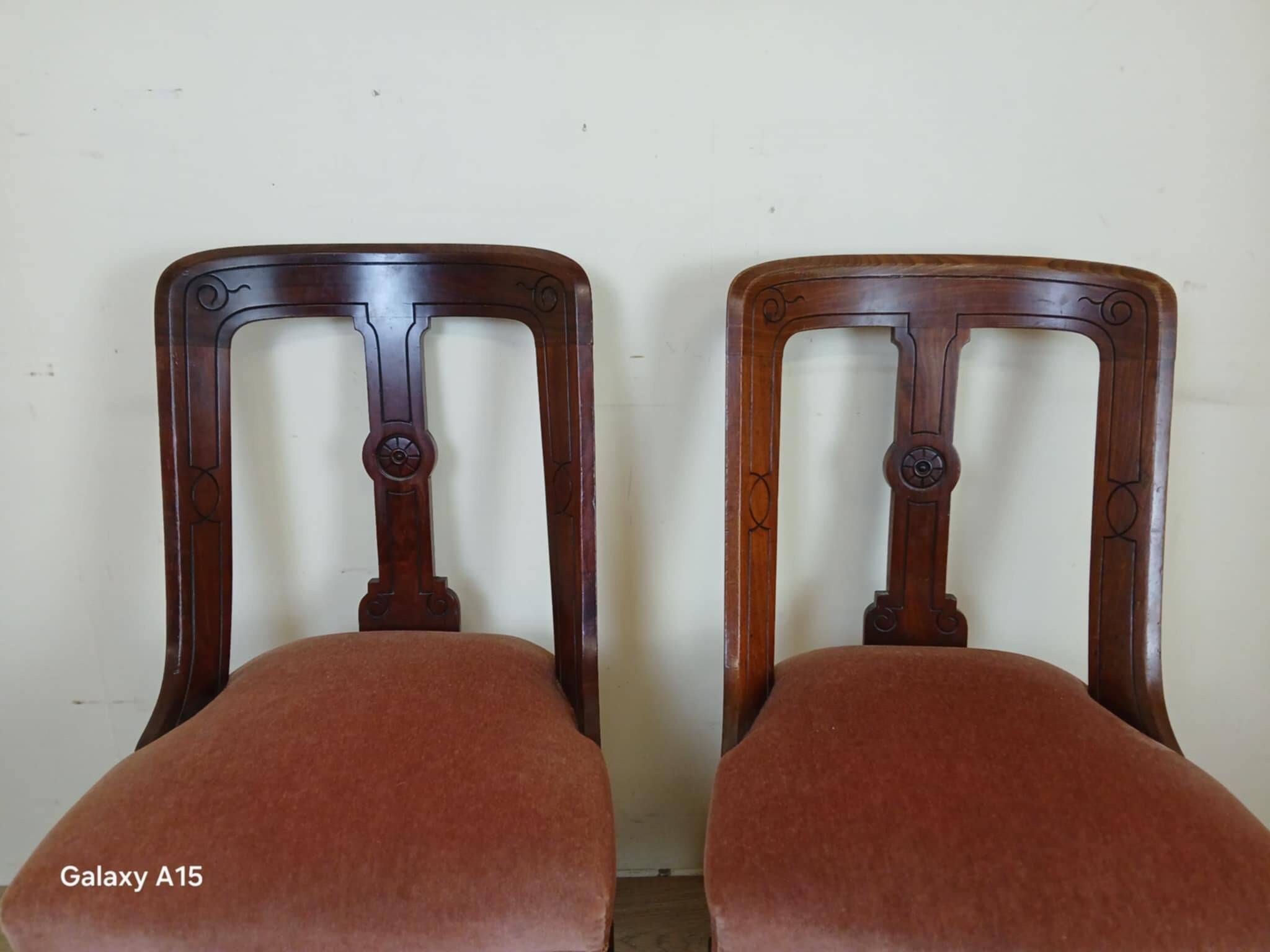 pair of quality 19th century English mahogany chairs circa 1850