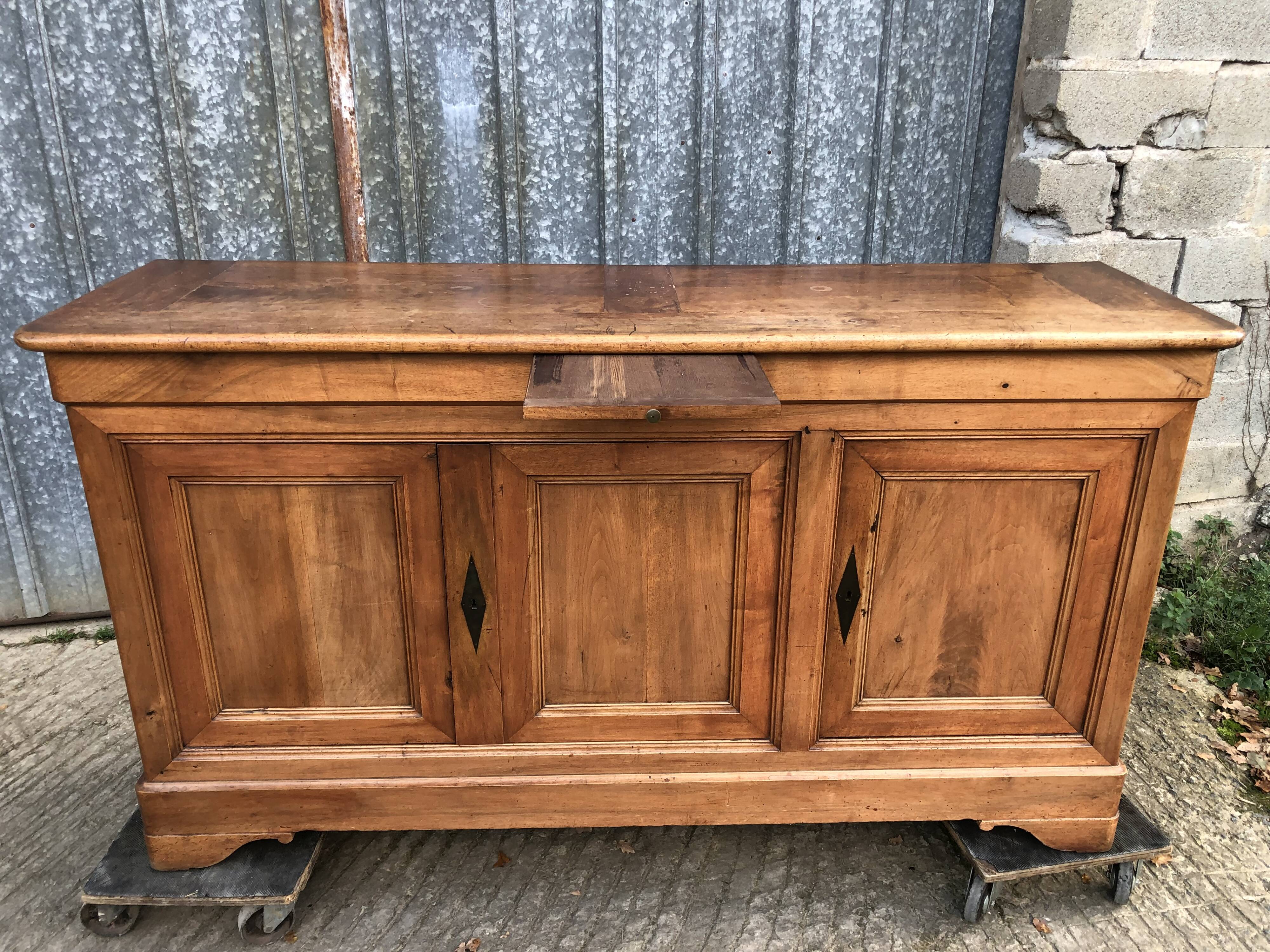 Louis Philippe style sideboard in solid walnut with 3 doors and 1 pull-out shelf.