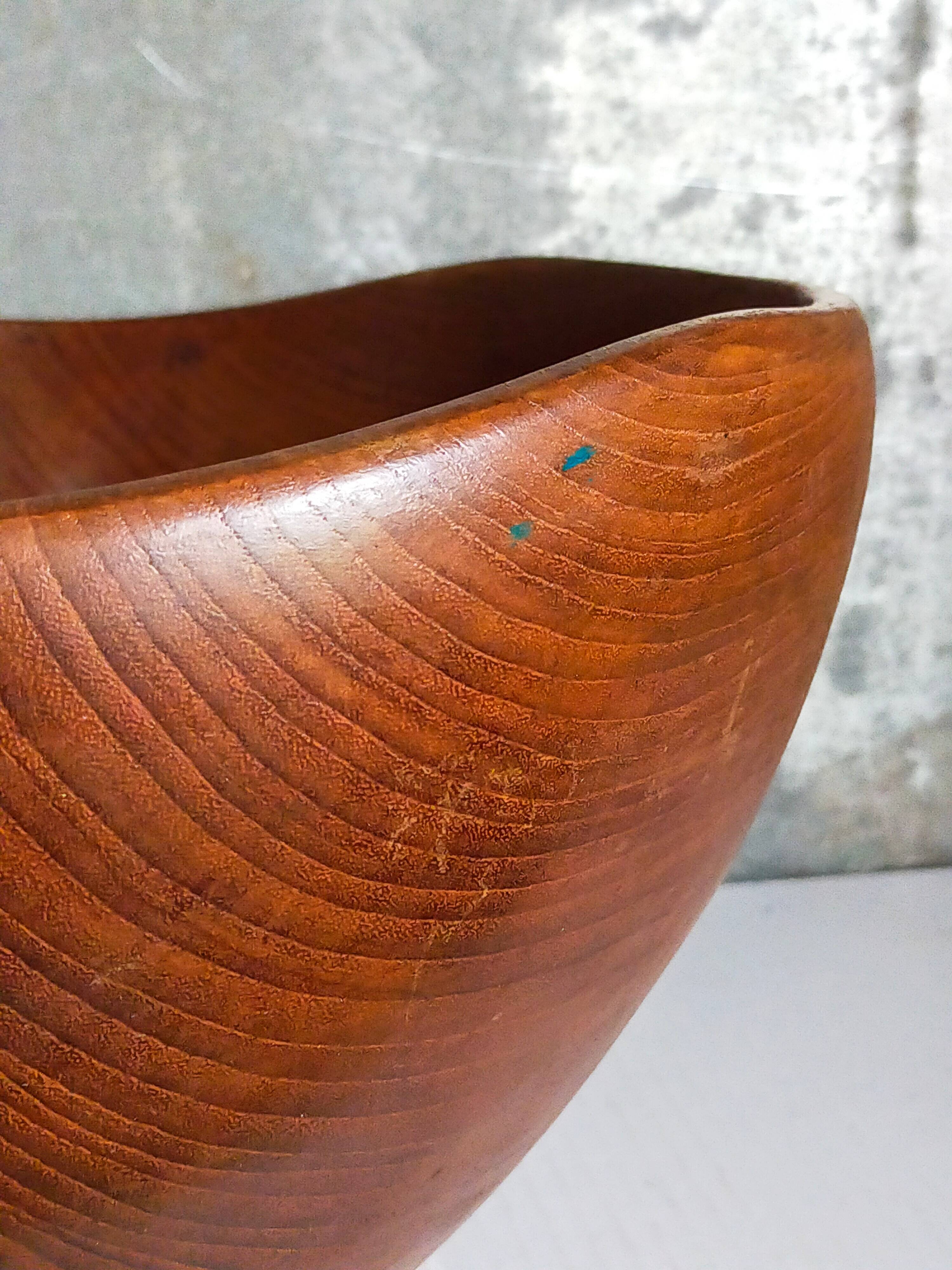 Solid wood cut bowl XXL freeform