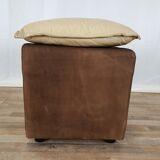 Fauteuil avec pouf en cuir et daim