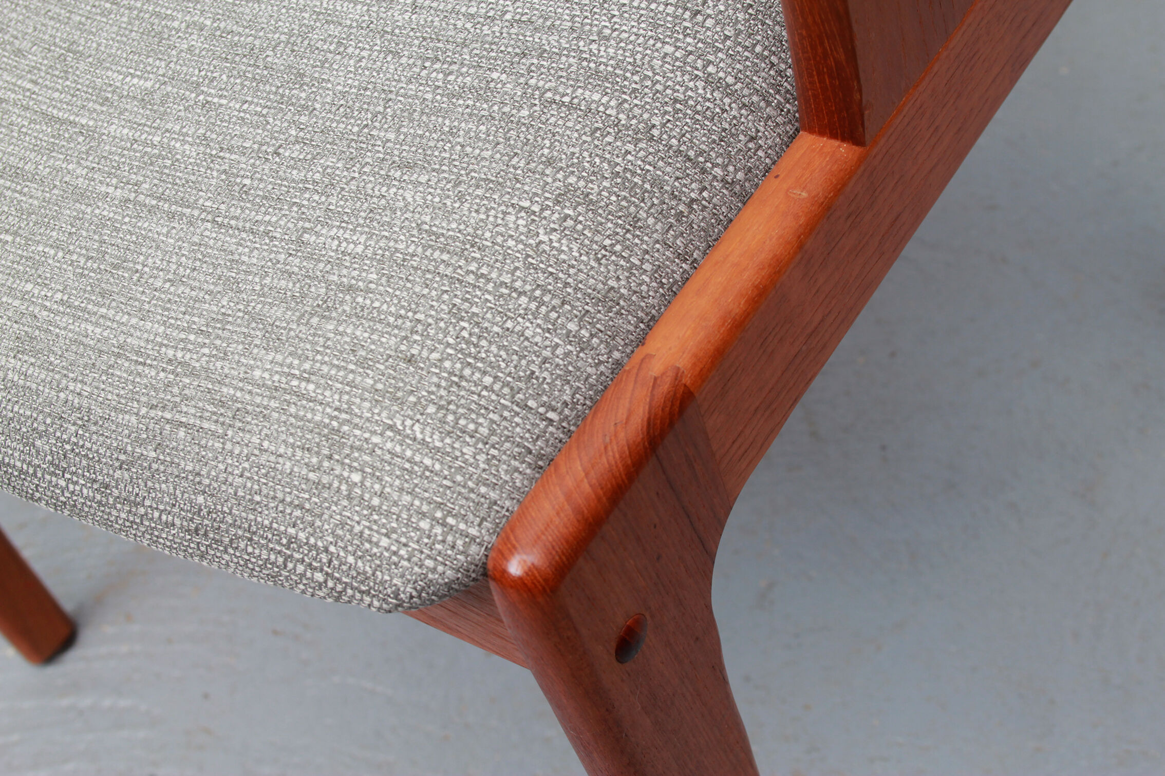 Fauteuil en teck danois des années 1960, Johannes Andersen pour Uldum