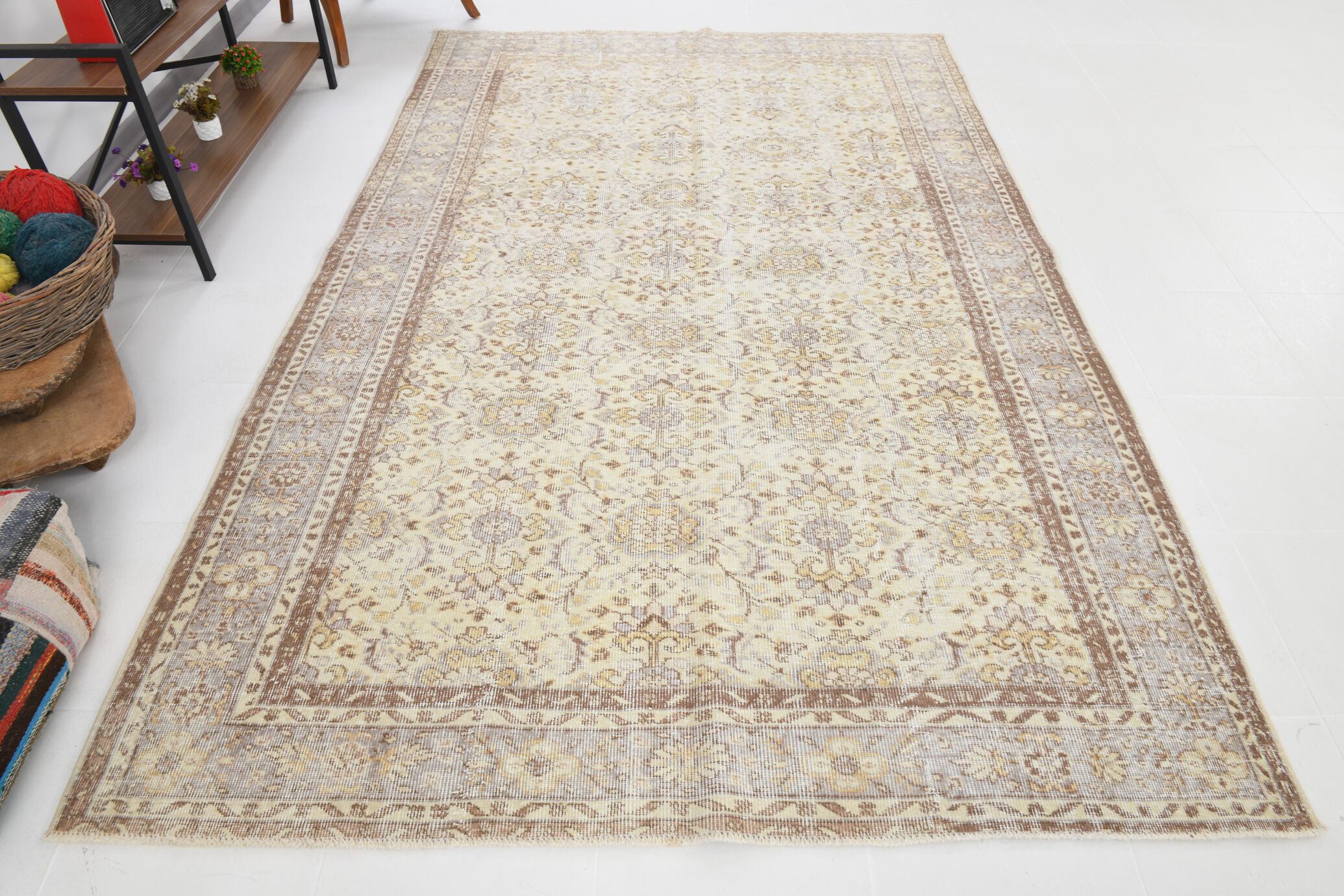 Turkish handmade wool rug 305x197cm