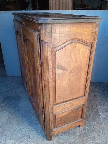 Buffet en noyer Louis XV, XVIIIème siècle