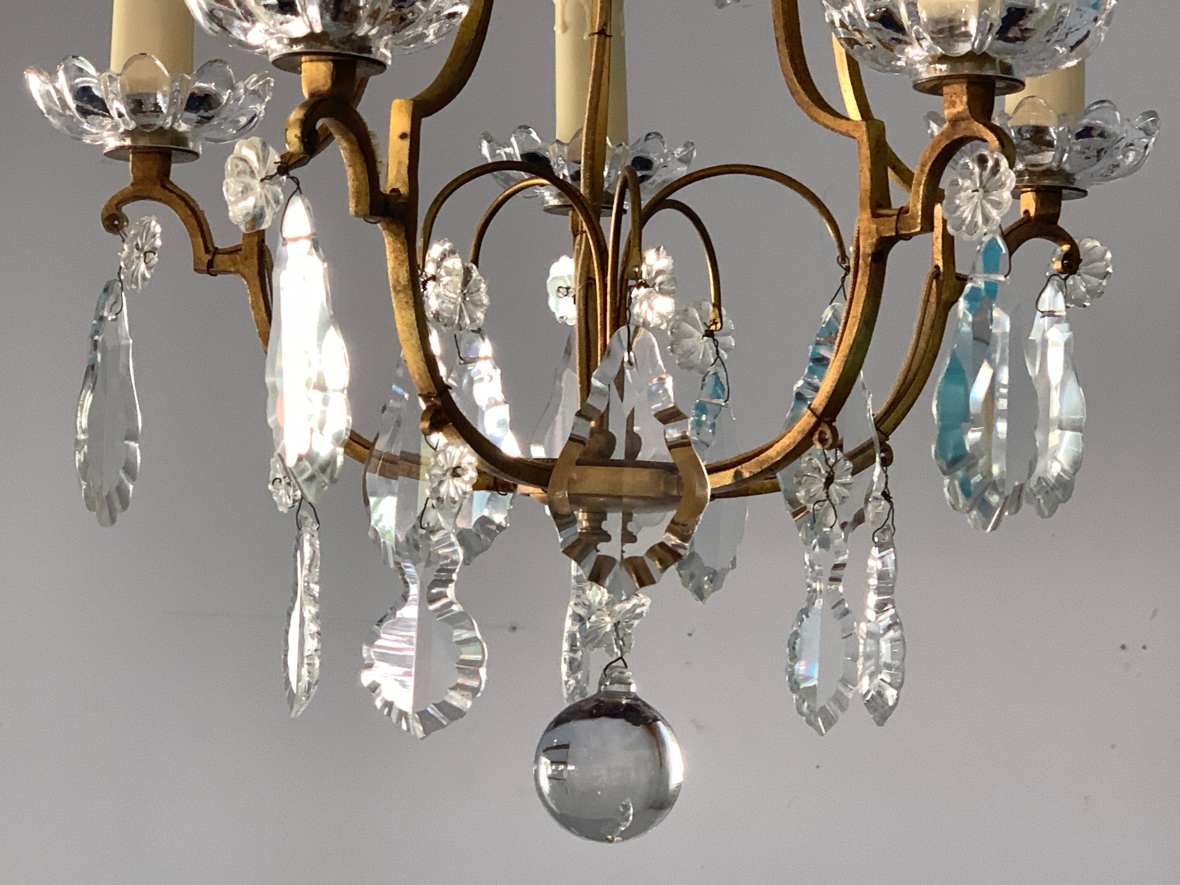 Lustre pampilles en cristal style Louis XVI, XXème