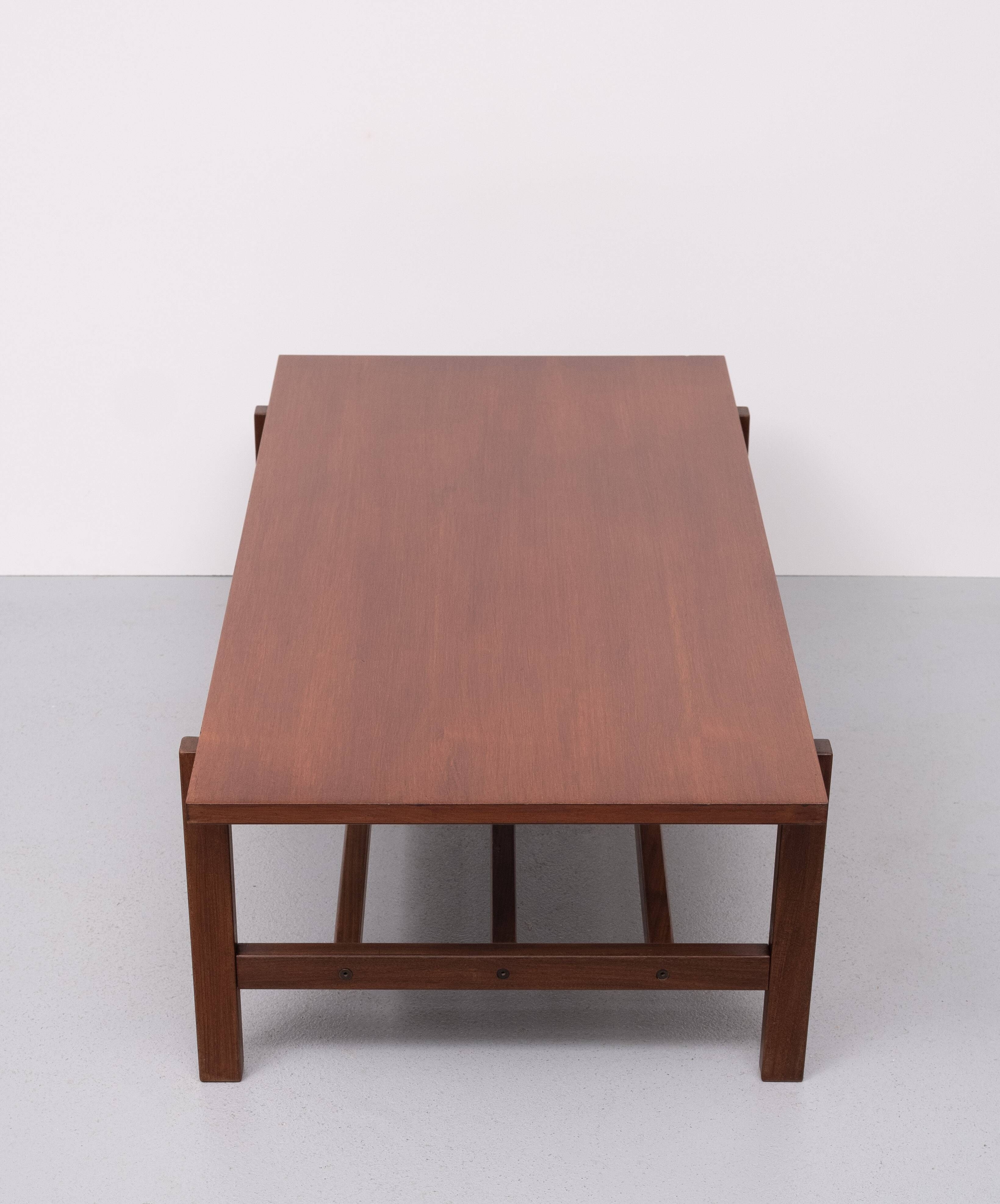 Pastoe Coffee table Model TH08 van Cees Braakman 1960s