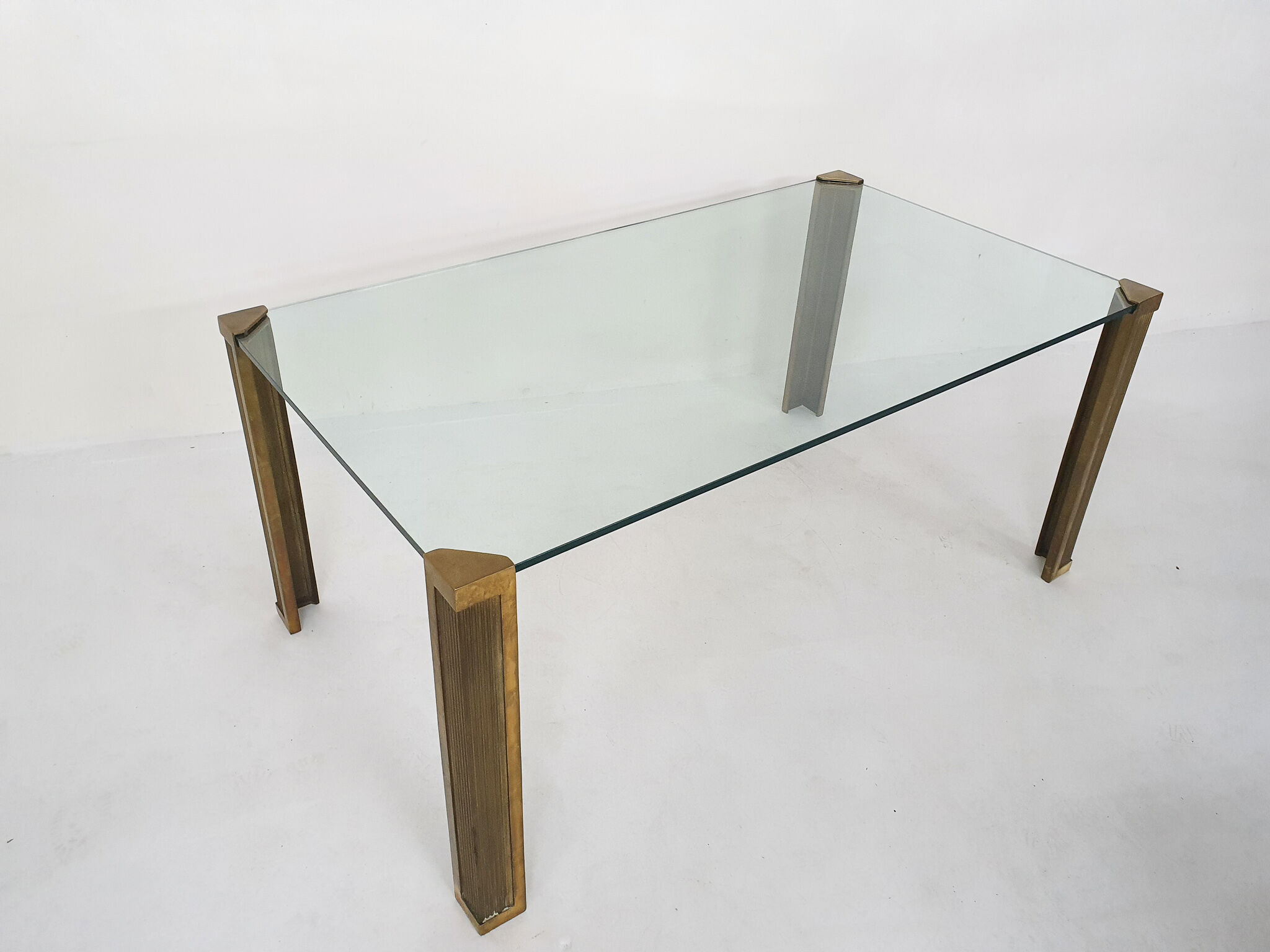Table à manger en verre et bronze par Peter Ghyczy, Allemagne années 1970