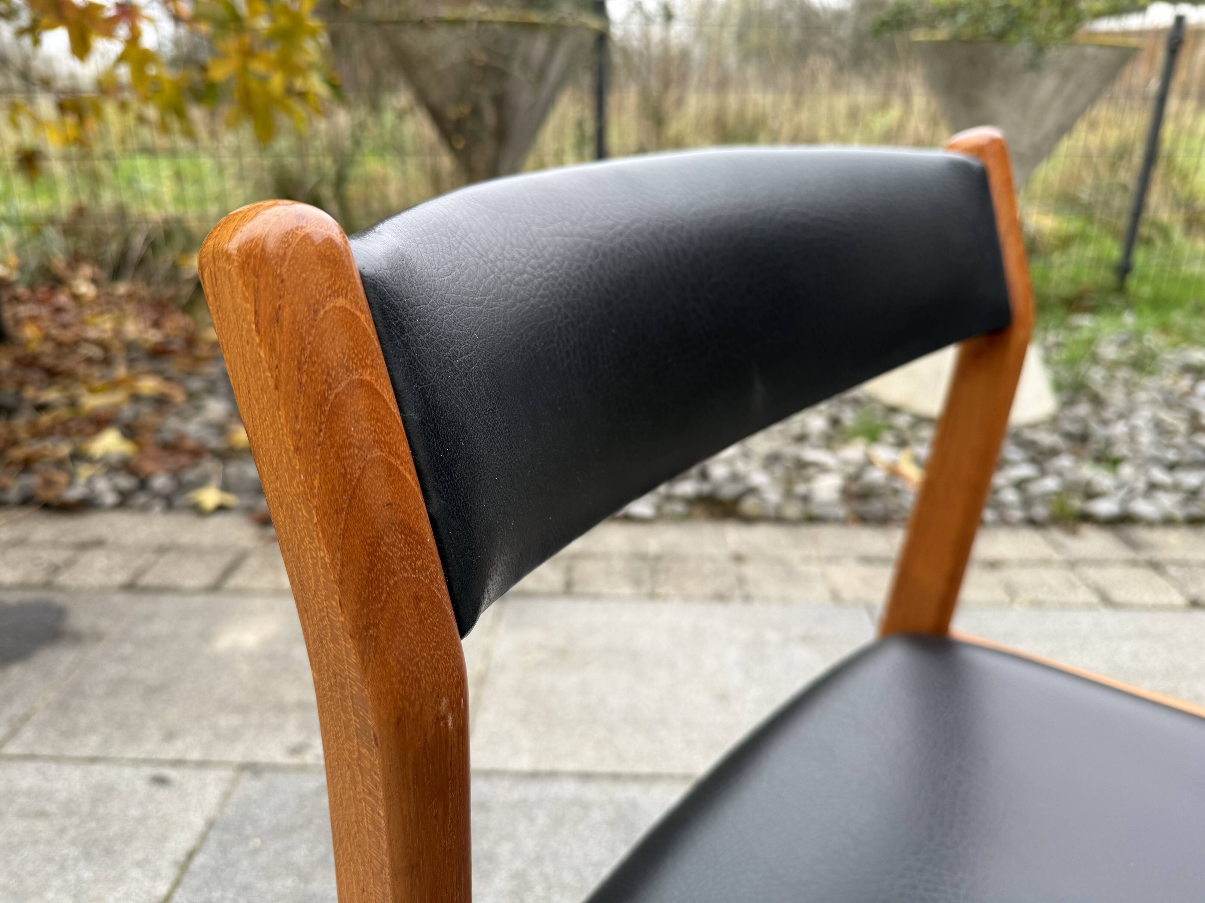 Lot de 4 chaises scandinave Høng stolefabrik années 60