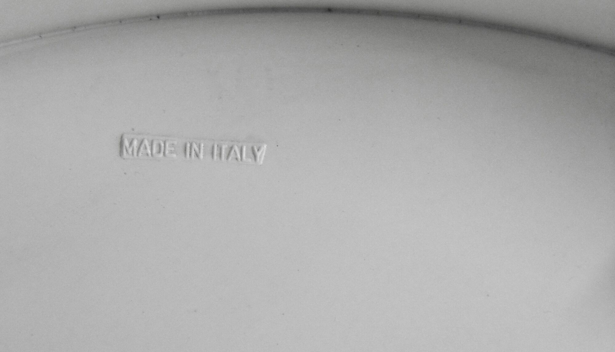 Rolling serving table 60