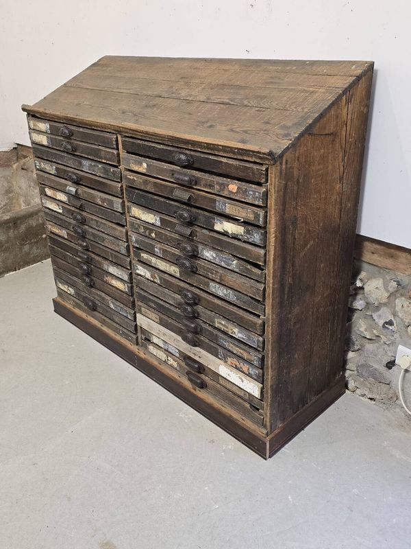 Meuble d'imprimerie vers 1900