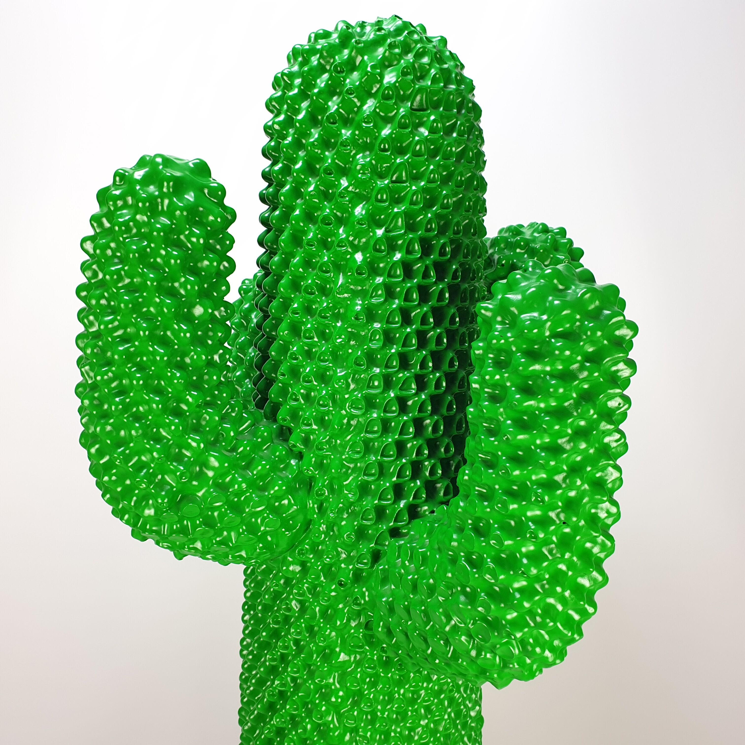 Gufram Cactus, 1972 by Guido Drocco and Franco Mello 1616/2000 Original Green
