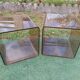 Tables de chevets en plexiglas