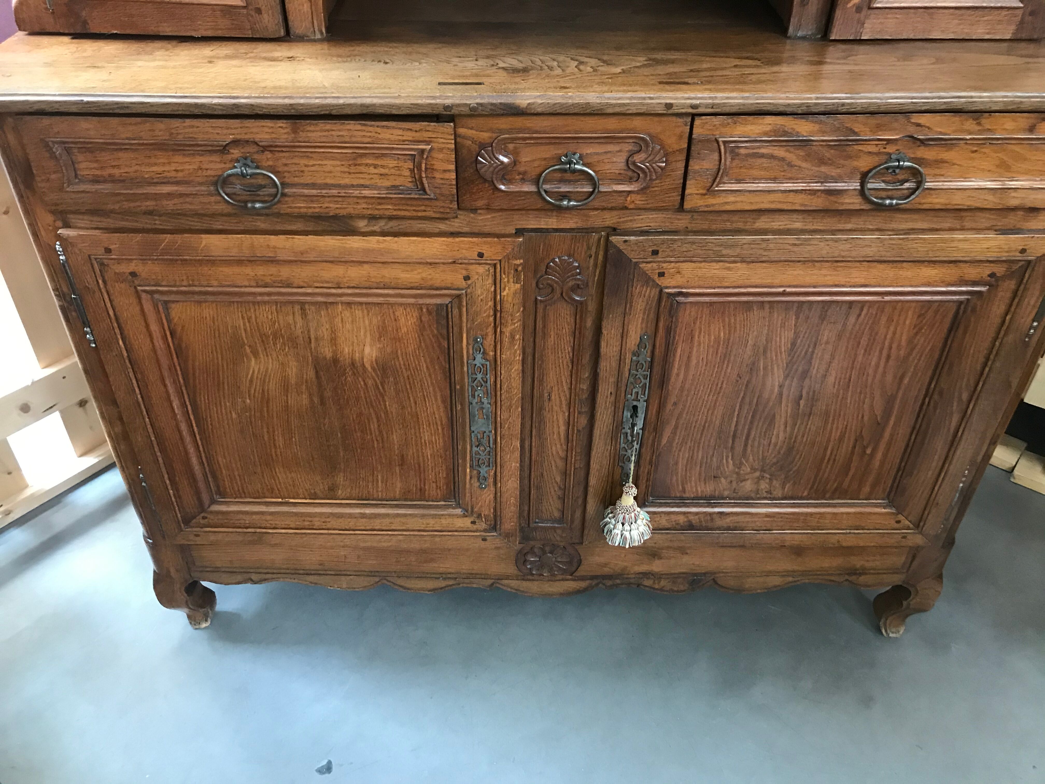 Louis XV era croat in solid oak