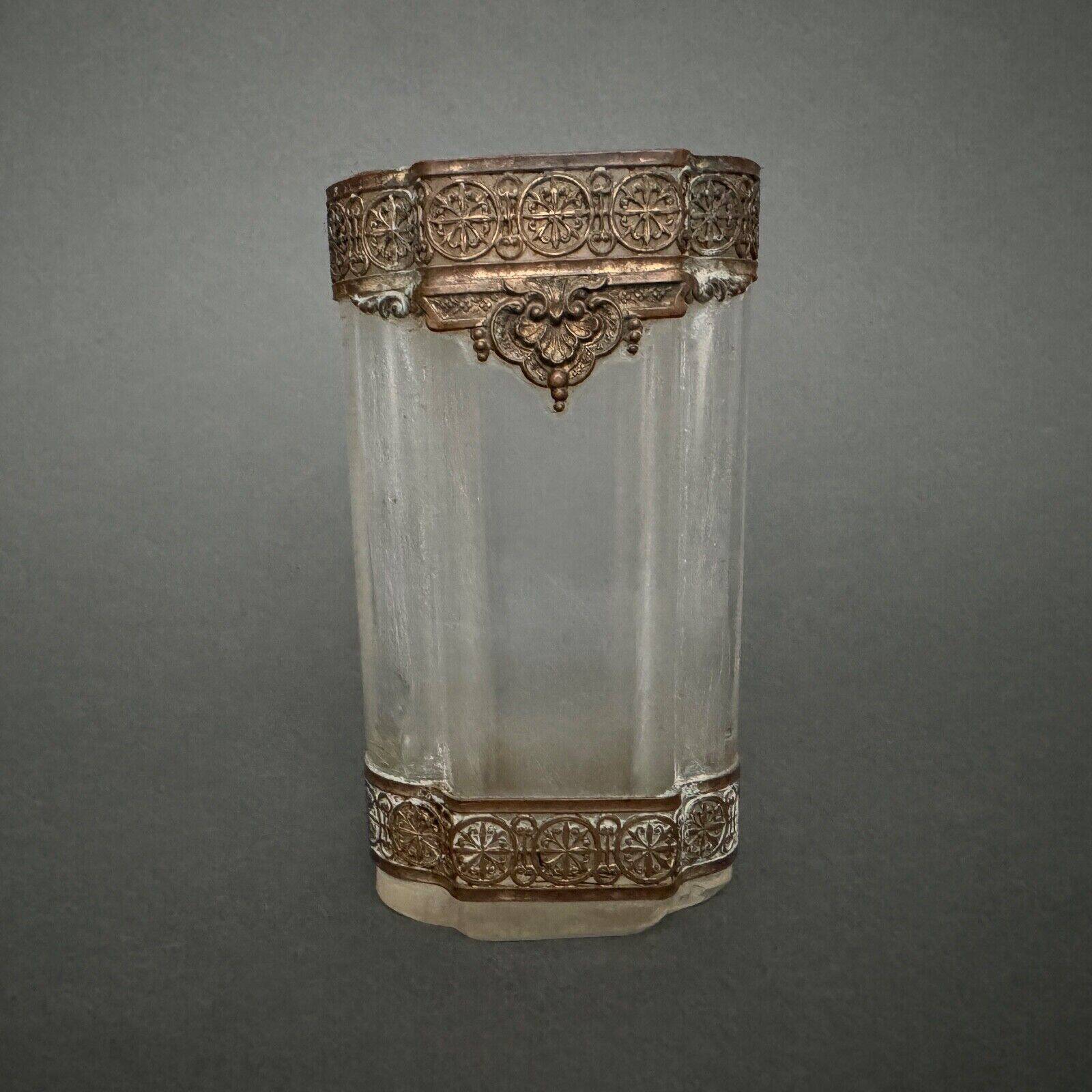 1900 soliflore vase decorated with a Louis XVI style brass gallery