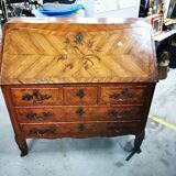 Rosewood desk/secretary, antique brand from the late 18th century.