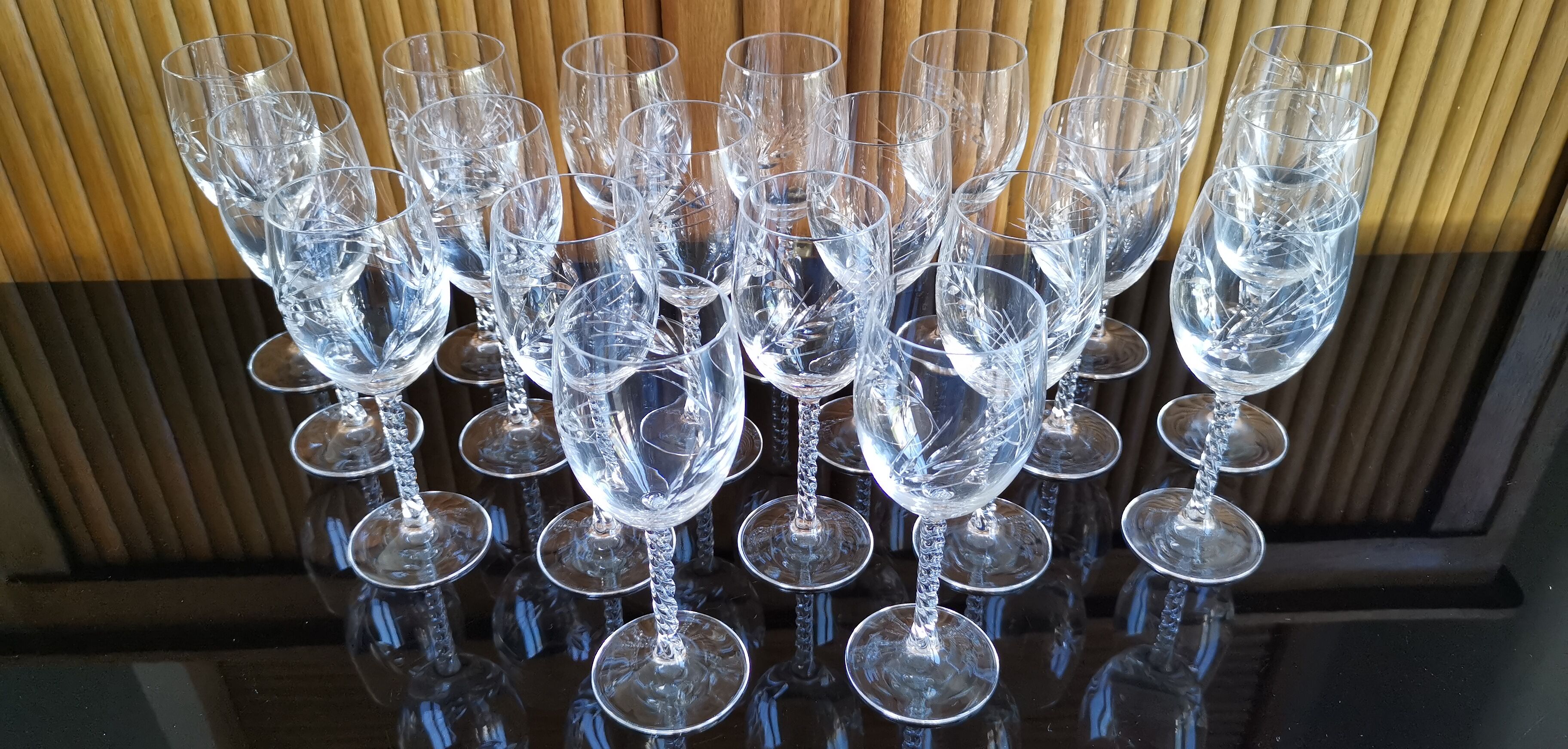 Lot 6 glasses of red wine crystal cut twisted foot Epis Cristal d'Arques