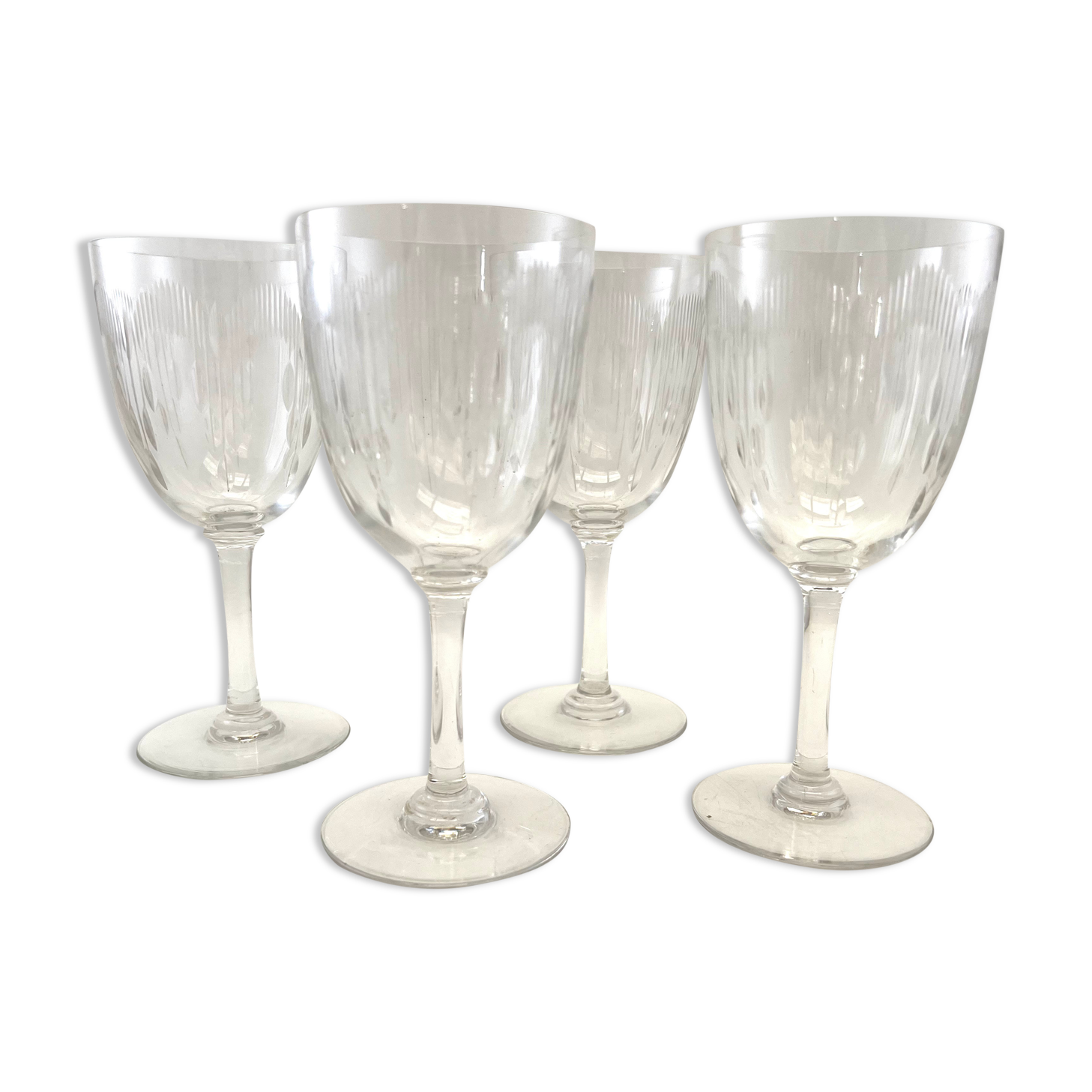4 verres à vin cristal de Baccarat modèle Molière