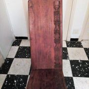 Chaise malgache en palissandre sculpté