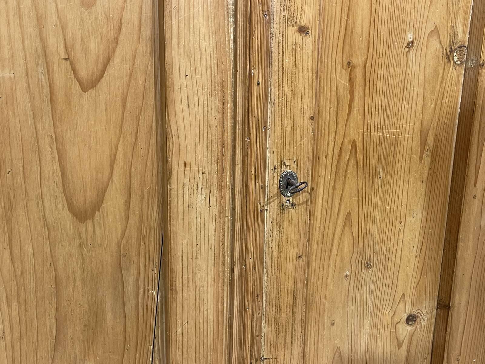 Alsatian fir wardrobe from the late 19th century - Dismantlable