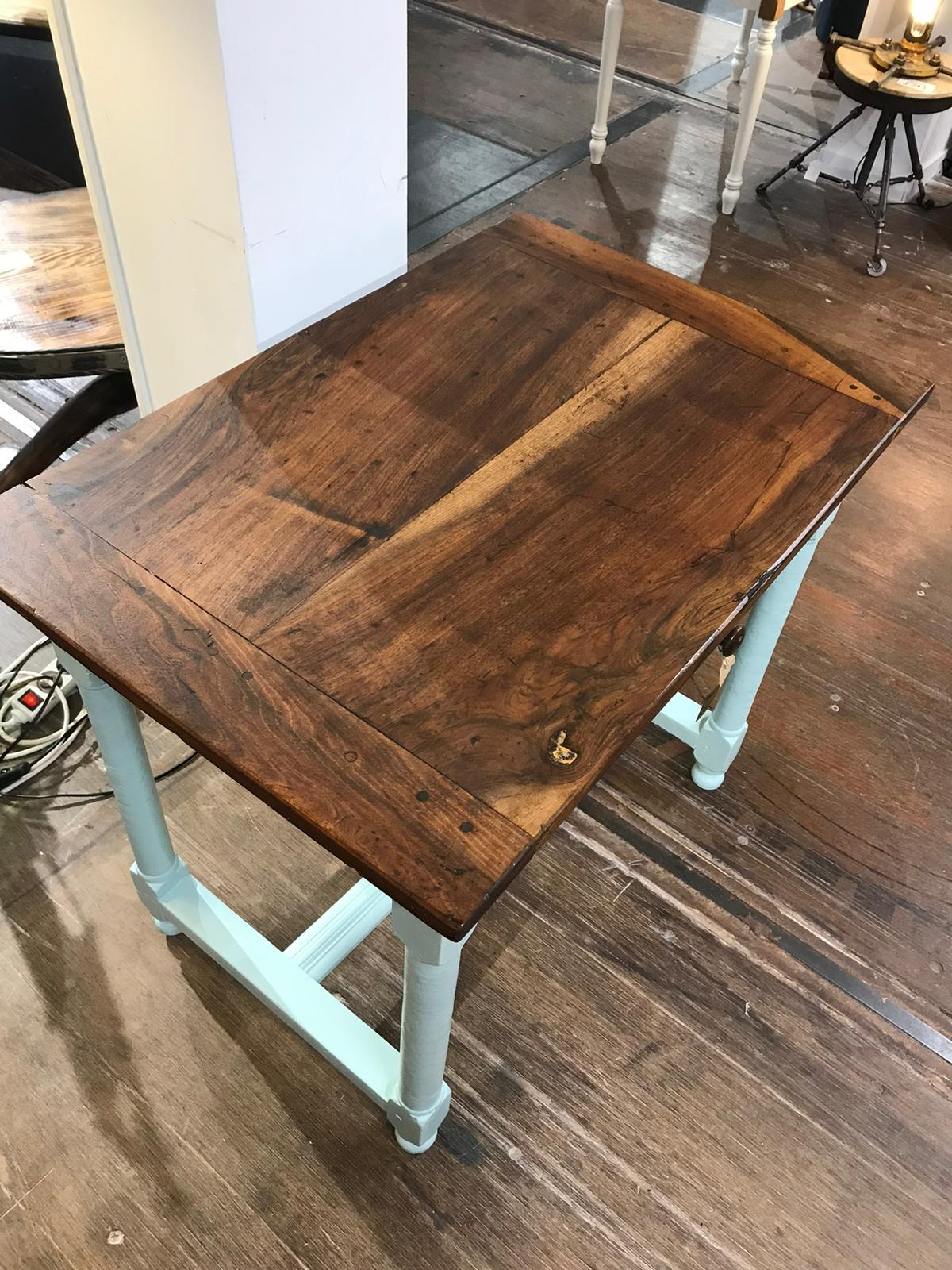 Table en hêtre massif