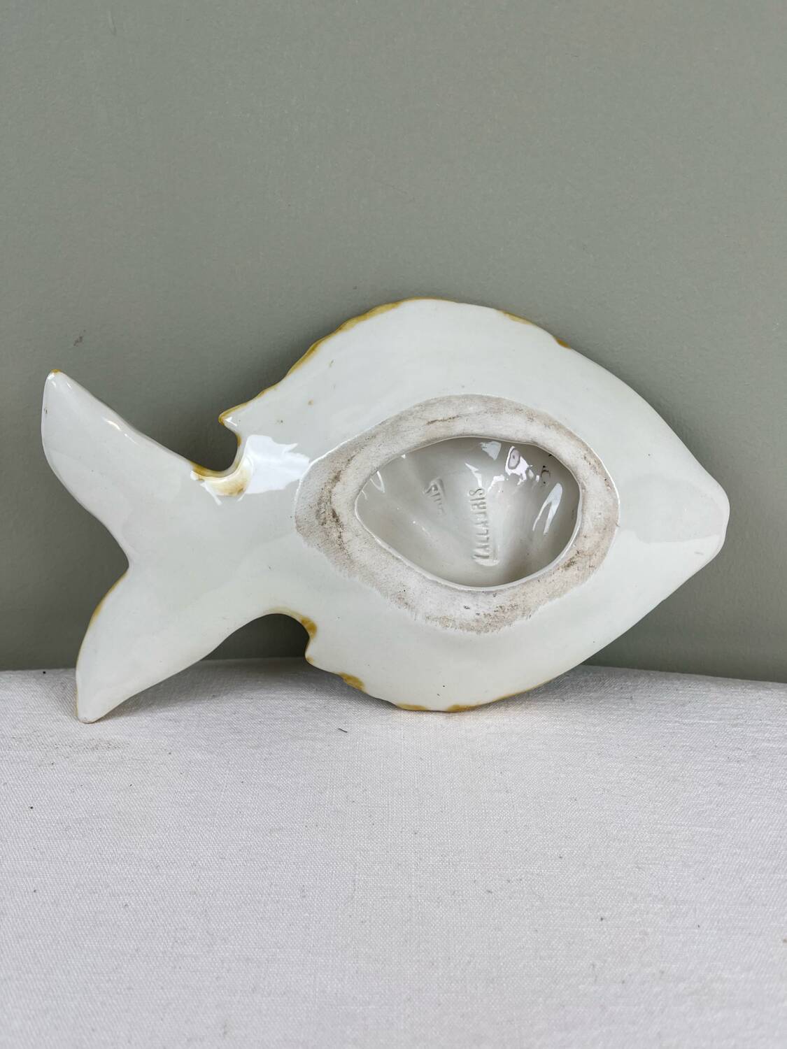 Fish-shaped trinket tray in Vallauris