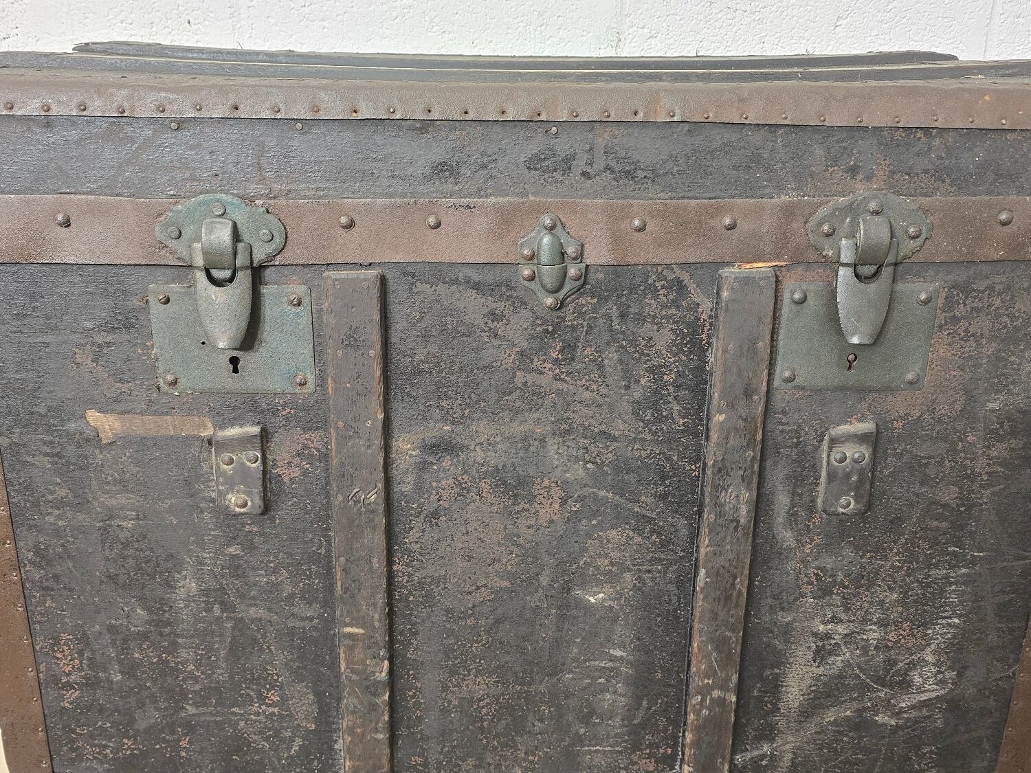 Black loom mallet from around 1850