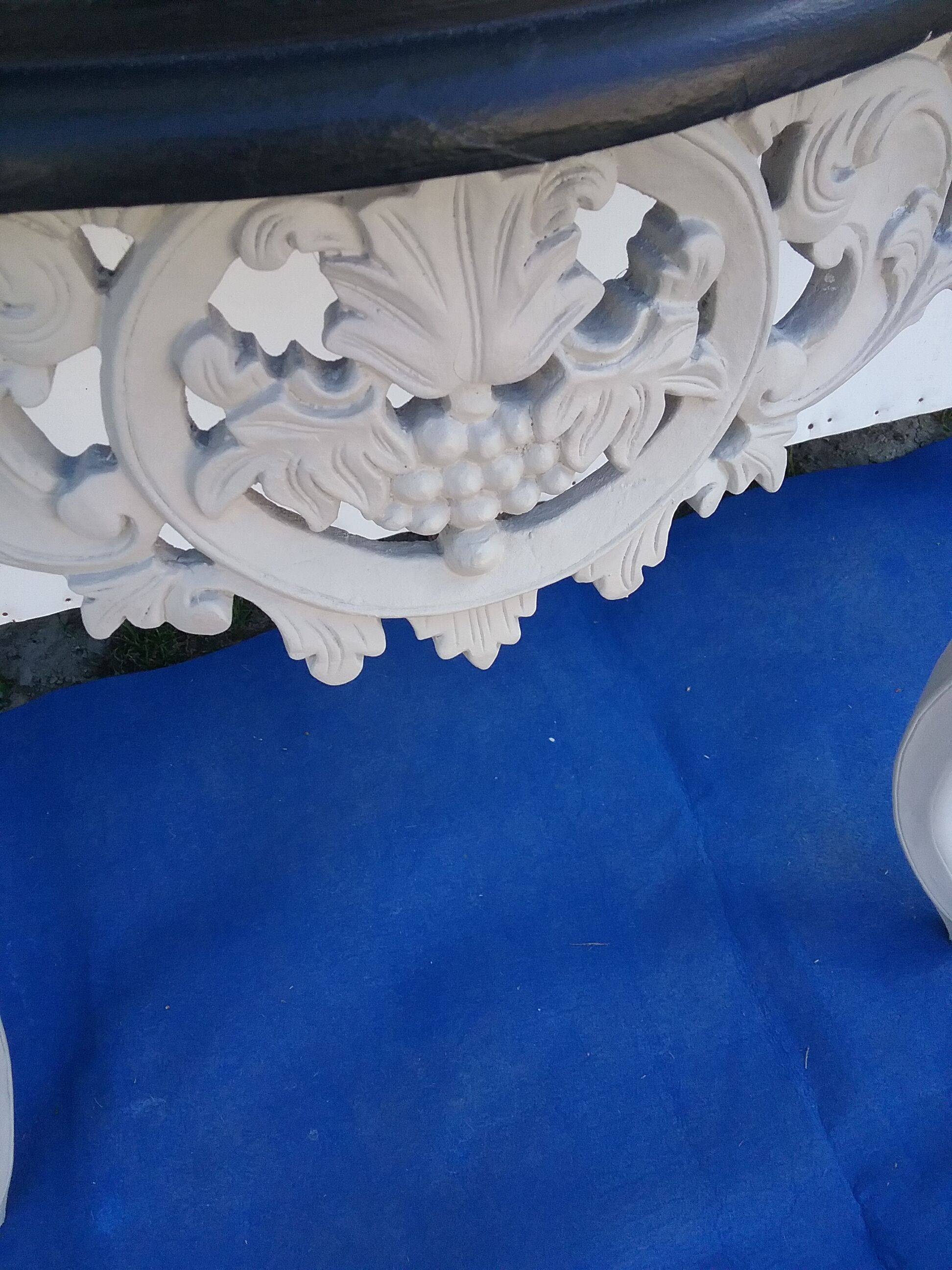 Grey console