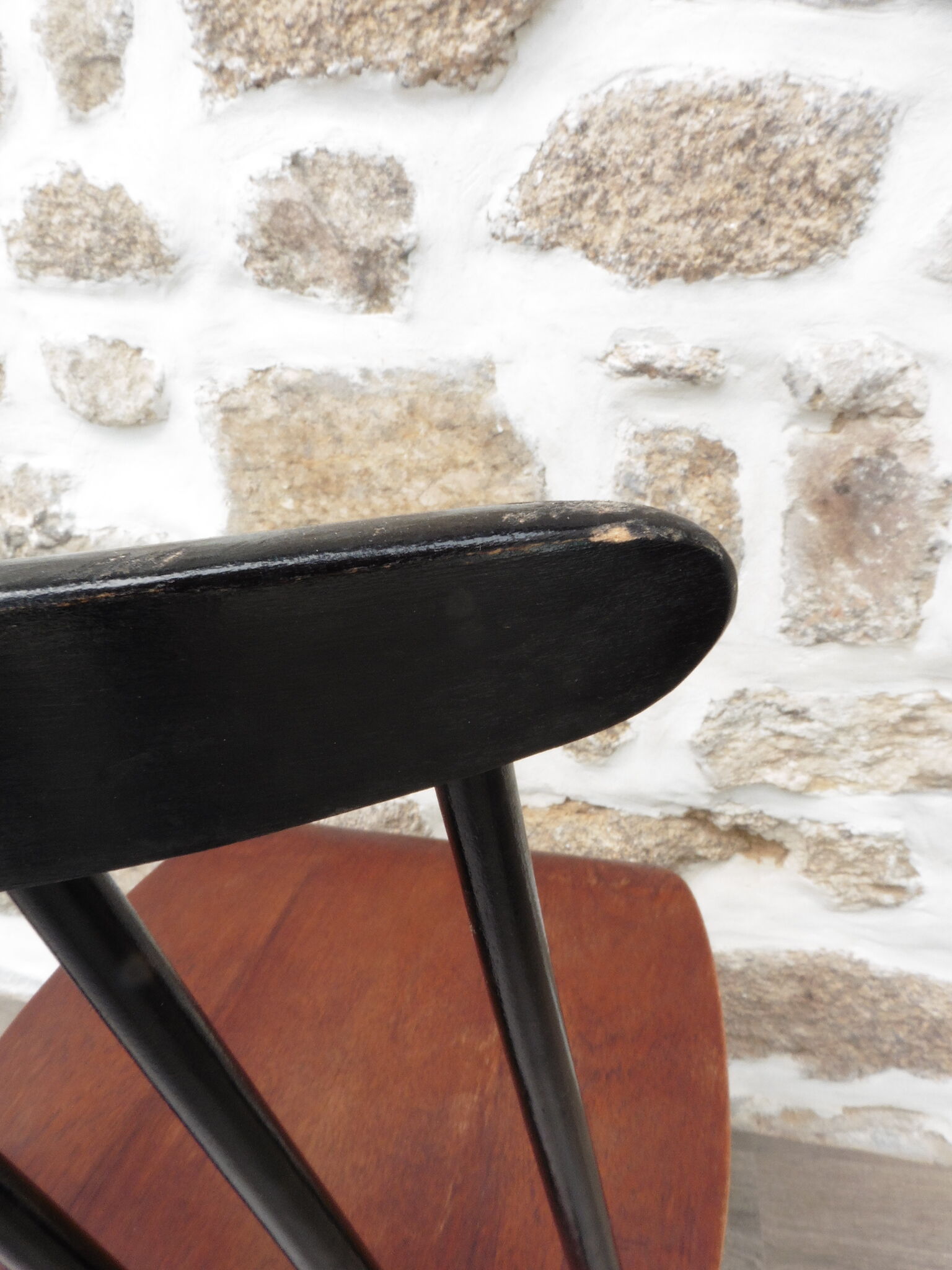 Pair of Fanett Tapiovaara chairs