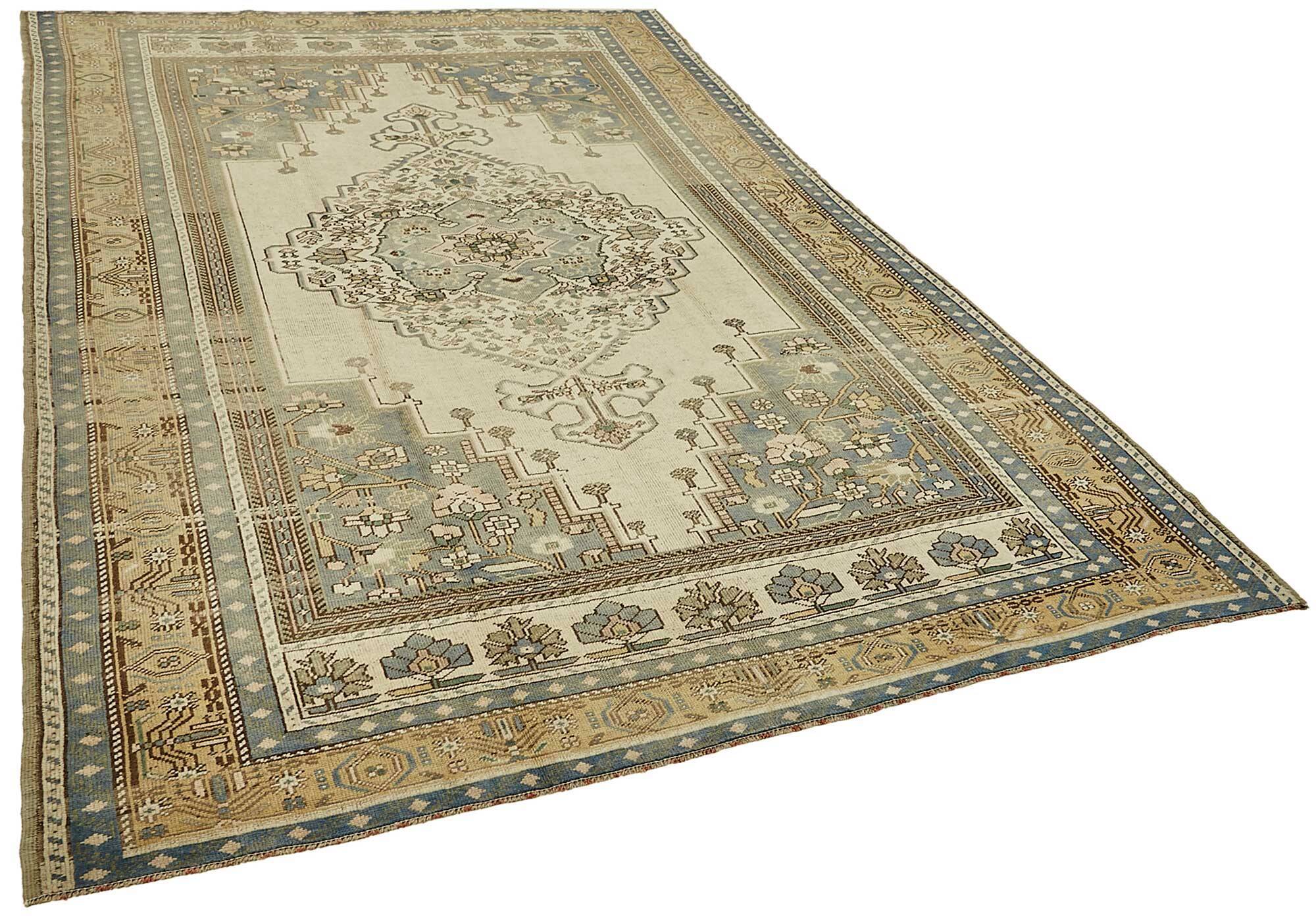 Turkish Vintage Anatolian Rug 197 cm x 298 cm