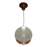 Chandelier in scratched glass and moiré rim
