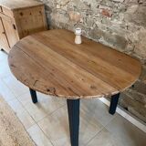 Round table with shutters