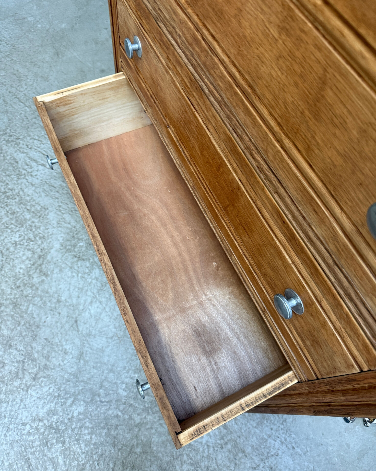 Large Art Deco oak chest of drawers (renovated)