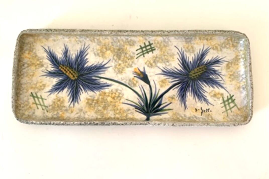 Vallauris cake dish