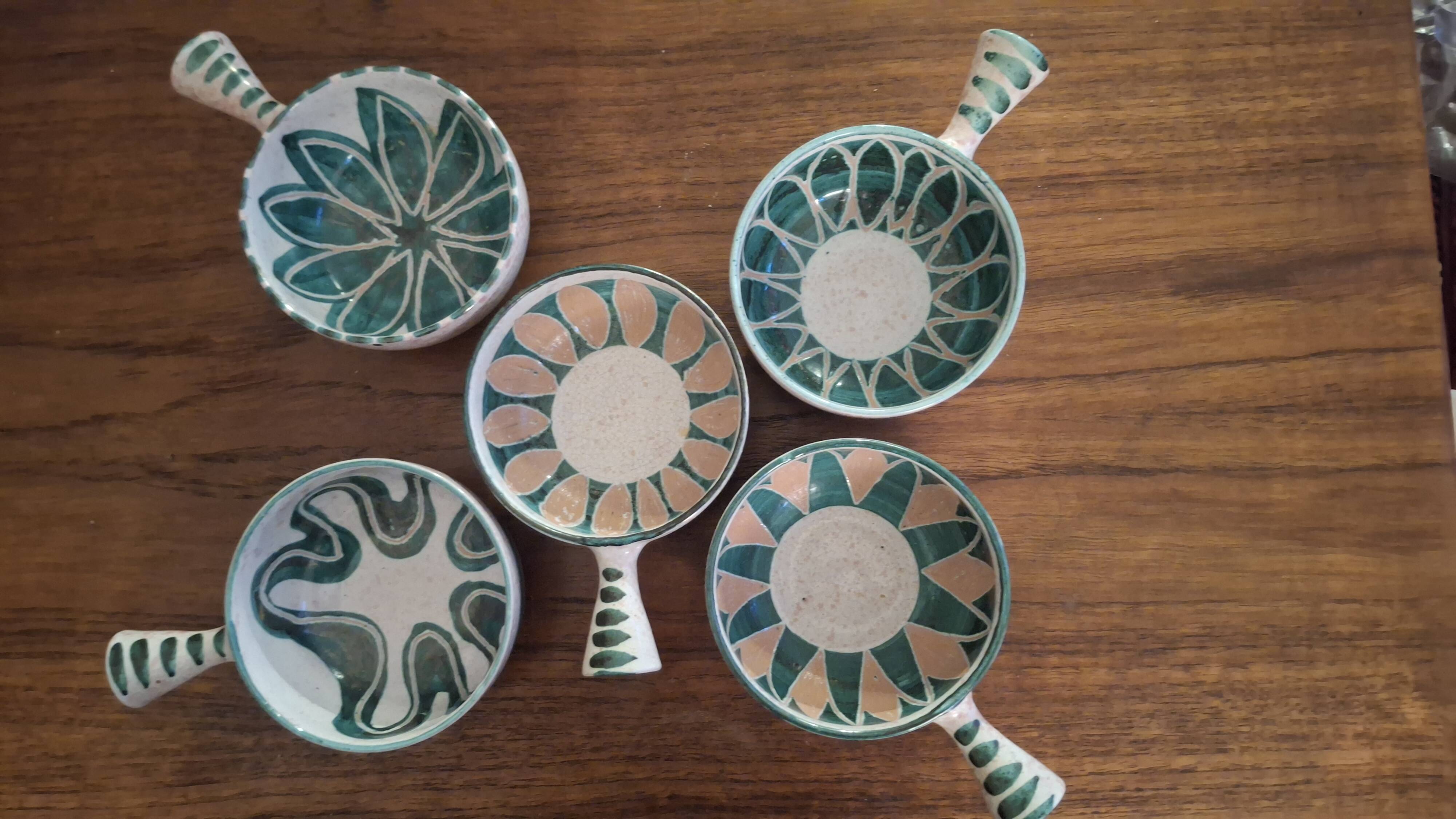 Set of 5 frying pans signed by Charles Voltz. Vallauris.