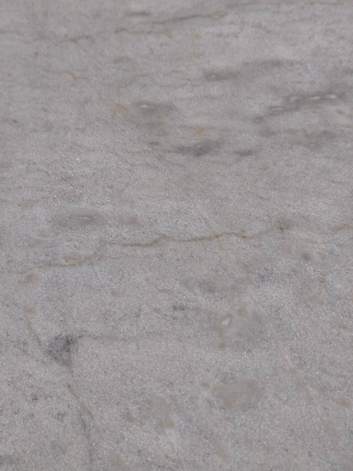 Table bistro marbre et fer forgé