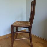 Antique mulched chair